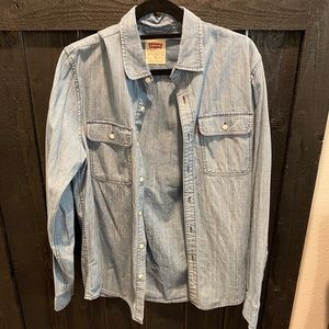 Levi’s denim shirt